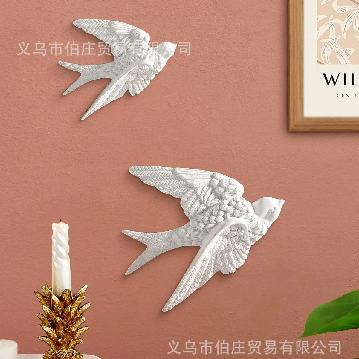 European Style Light Luxury Swallow Wall Decoration for Living Room and Bedroom, Small Swallow Ornament, Wall Hole Cover