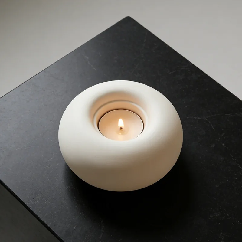Nordic White Round Ceramic Candle Holder Ornament, Living Room Dining Table Ornament, Simple Household Candle Holder