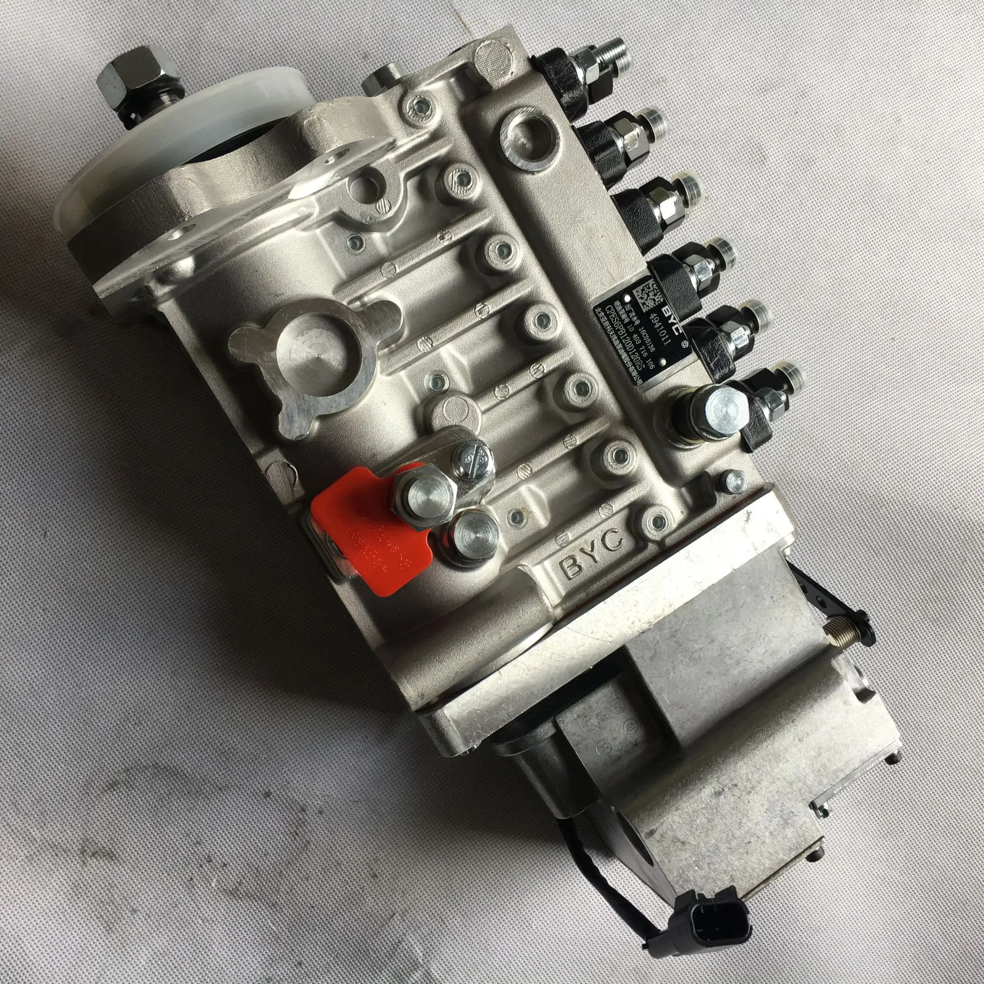 

Original fuel pump 4BT 3937404 3090942 Cummins truck engine 6BT fuel pump PT injection pump 5262710