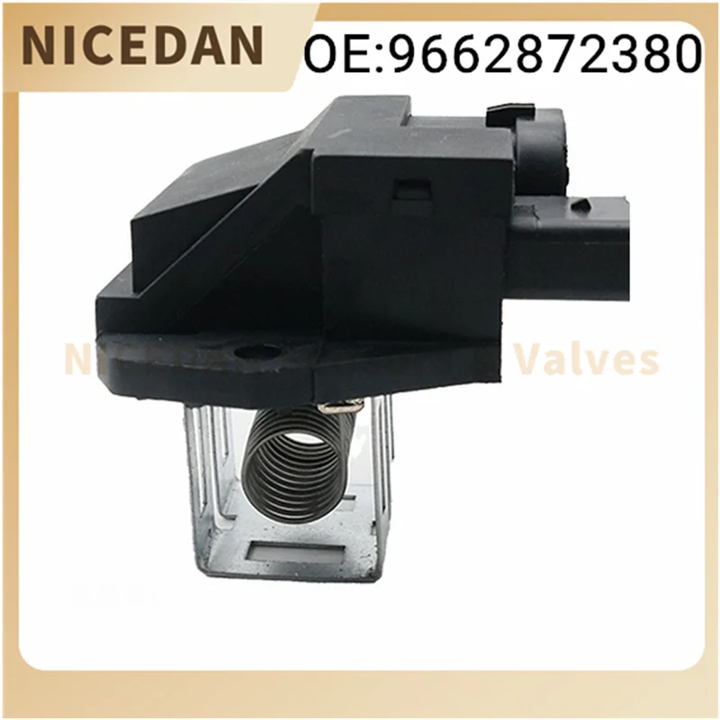 

9662872380 Резистор вентилятора двигателя радиатора для Citroen C1 C4 Berlingo DS4 Peugeot 108 307 308 3008 RCZ 1267J6 9673999980 Новый