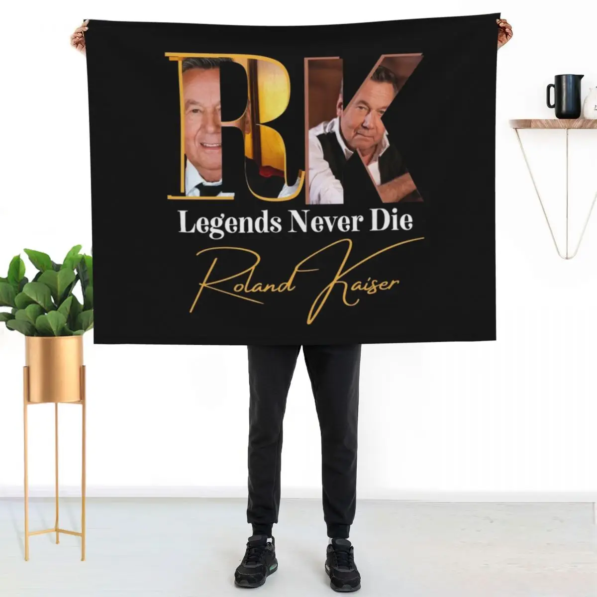 

Roland kaiser - rip Roland kaiser Throw Blanket Fuzzy Plush Throw Blanket for Sofa Chair