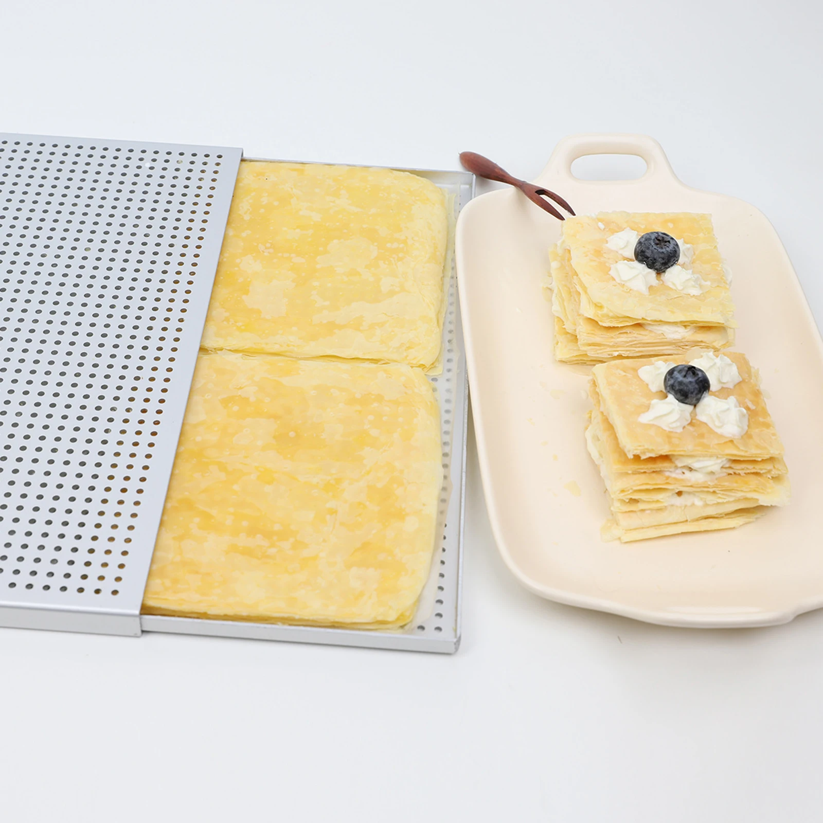 Puff Pastry Baking Tray Cake Pan Nonstick Easy Clean Millefeuille Baking Pan French Napoleon Dessert Baking Tray Aluminum