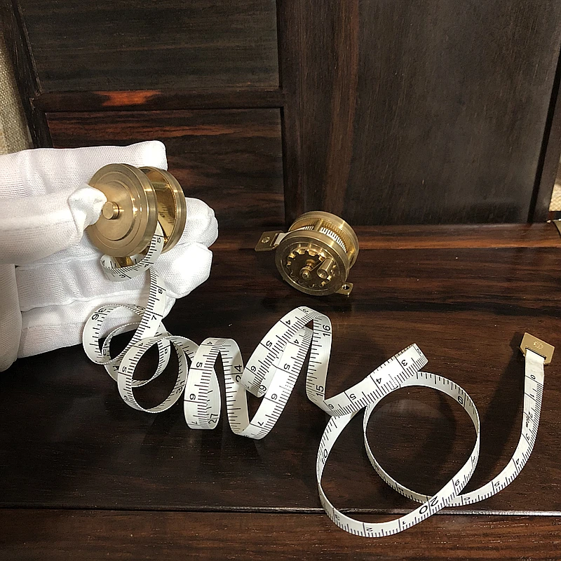 Vintage brass tape measure manual winding 100cm retro flywheel tape measure measurement tool desktop decoration home ornament