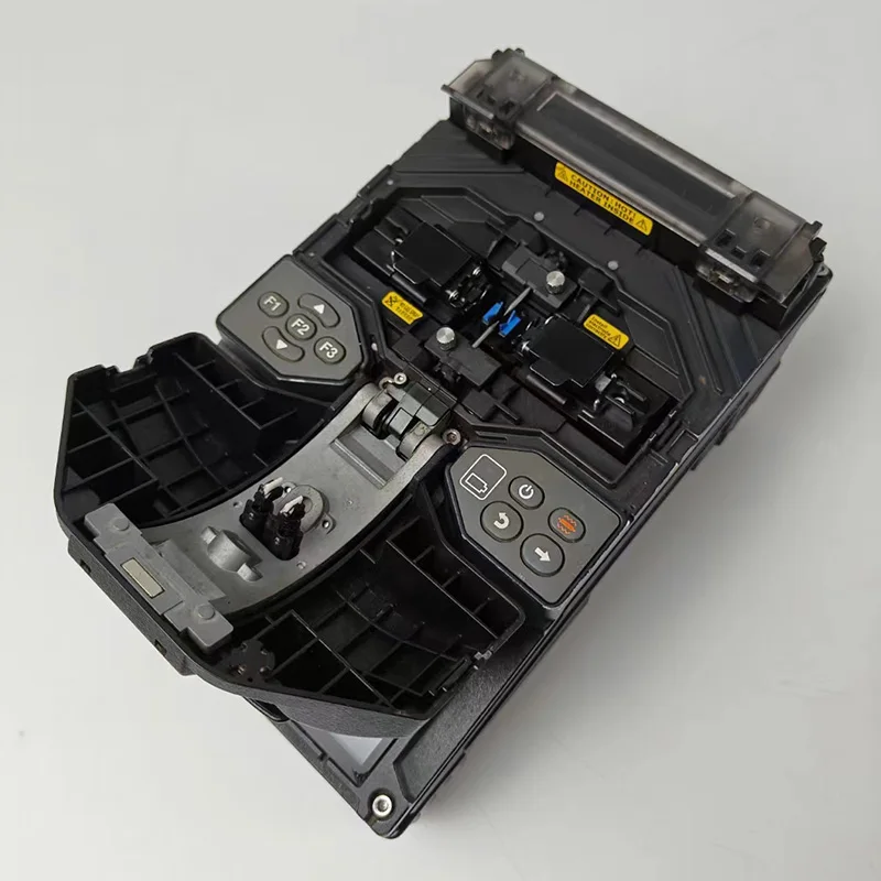 Super Cost-Effective Japanese Brand Used Second-Hand Fiber Optic Fusion Splicer Set with Accessories for FTTH