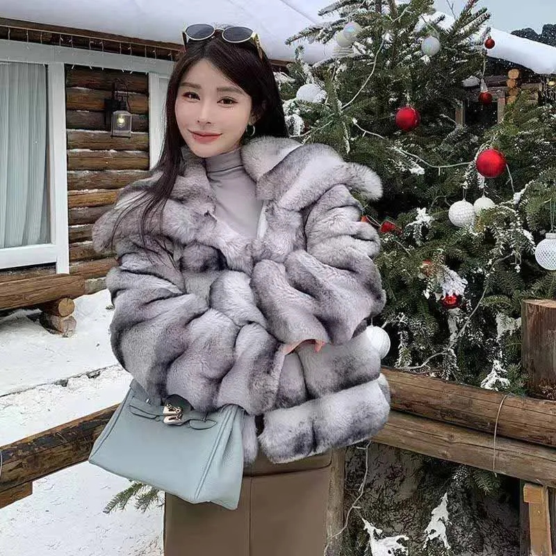 

Зимняя новая модная короткая дорожная меховая куртка в толстую полоску Тоторо с большими лацканами в тон