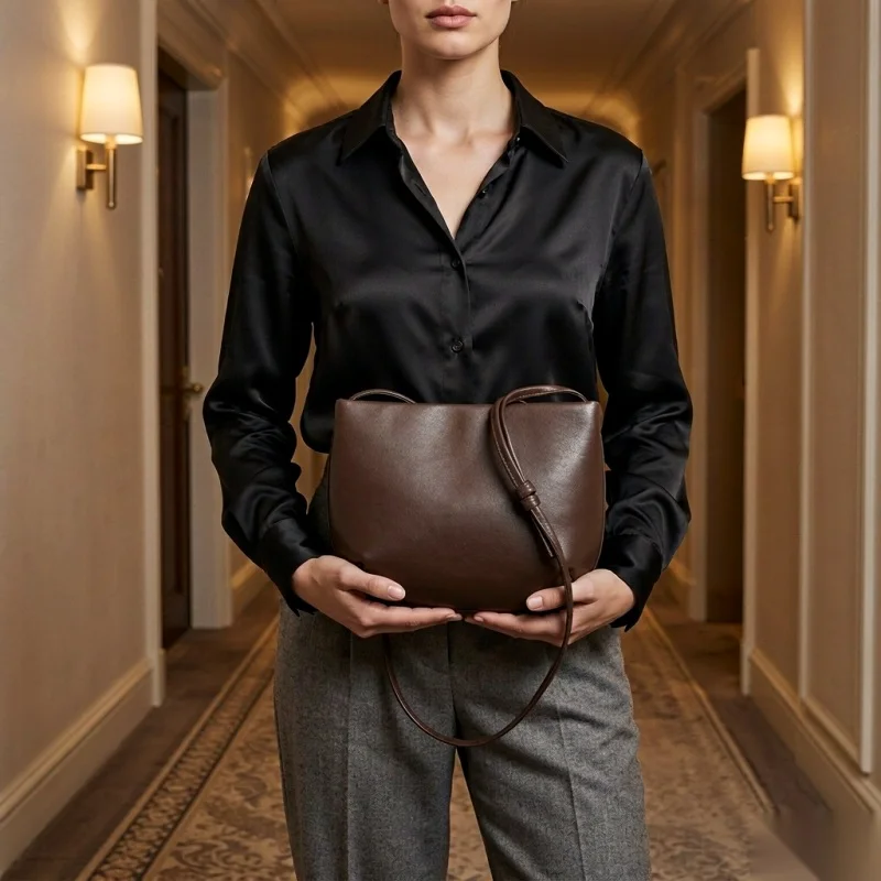 Women Luxury Genuine Leather Crossbody Bag Shoulder Handbag Vintage Ladies Daily Commuter New Arrival for Office Chic Purse 2026