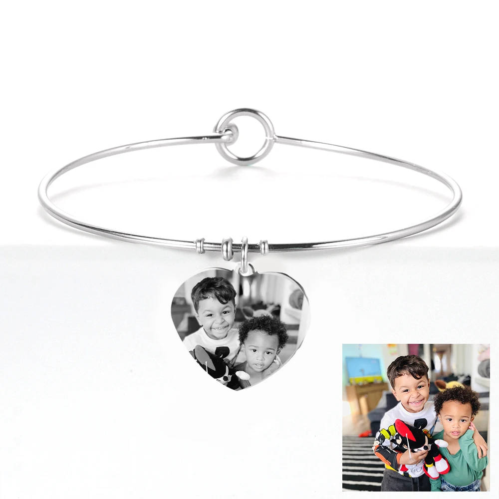 Custom Photo Bracelet for Women Personalized Picture Name Round Heart Bangle Stainless Steel Jewelry for Women Family Lover Gift