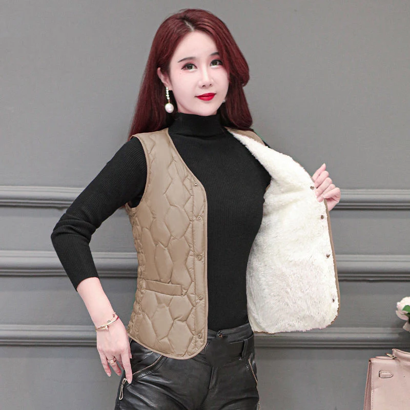 Autumn Winter Down Cotton Vest Women Lightweight Slim Warm Lamb Wool Waistcoat Female Large Size Sleeveless Cotton Padded Coats