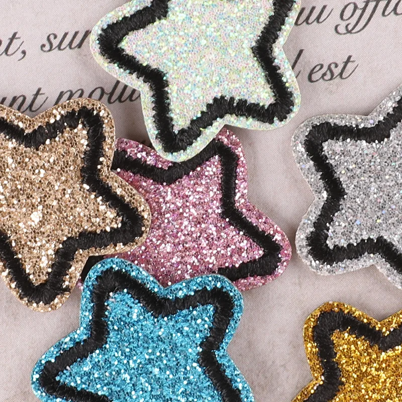 25 Stück Mini-Herz-Stern-Aufnäher, kleine bestickte Patches für Kleidung, Jacken, zum Aufnähen, Applikationen, Packung mit Parches, niedlich, glänzend, selbstklebend – Detail 6