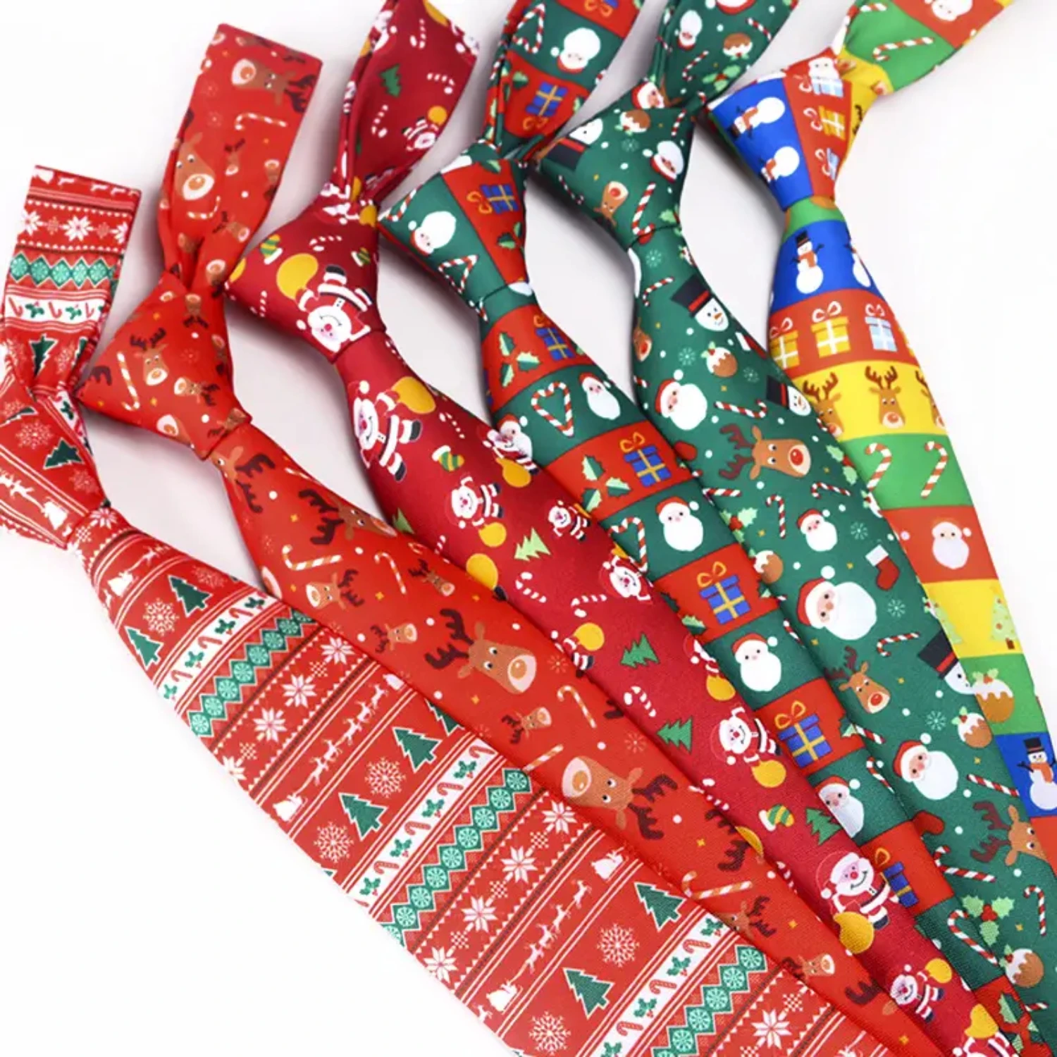 1pc Festive Men's Christmas Necktie - Stylish Holiday Tie for Parties and Events