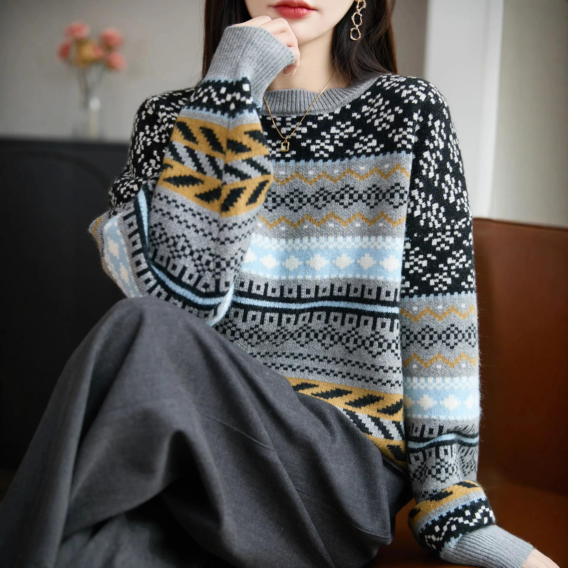 

Color-Block Pullover Vintage Sweater Nordic Style Knitwear Women Geometric Jacquard Round Neck Fair Isle Autumn Winter Classic