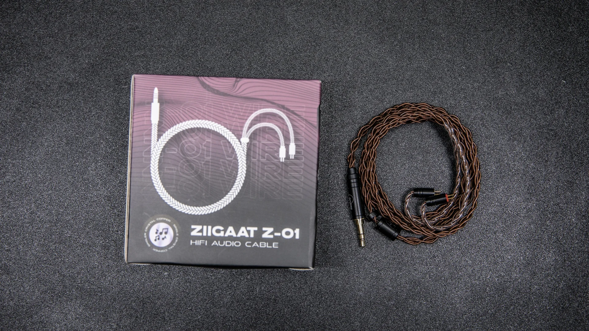 ZiiGaat Z-01 IEM-Kabel, 4-adrig, aus Einkristall-Kupferdraht mit hochwertigem, abnehmbarem 0,78-mm-2-Pin-Anschluss – Detail 5