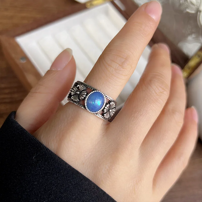 

Vintage relief jewelry hip-hop exaggerated lady open ring, holiday gifts for friends, non-fading jewelry for women