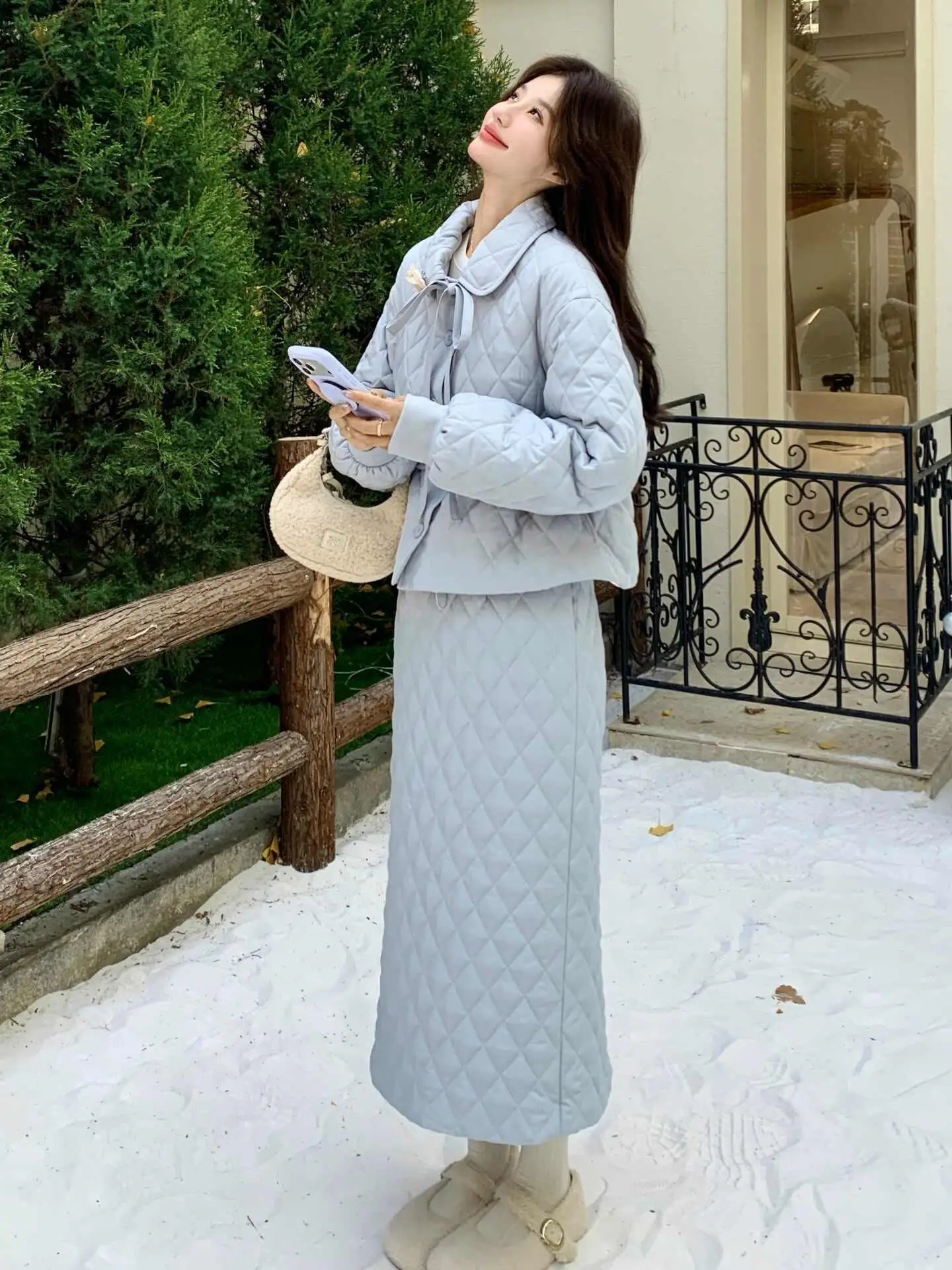 

Korean Sle Women's Two-Piece Set Diamond Patterned Waist-Cinching Cotton Jaet And Slimming Skirt Winter Faion
