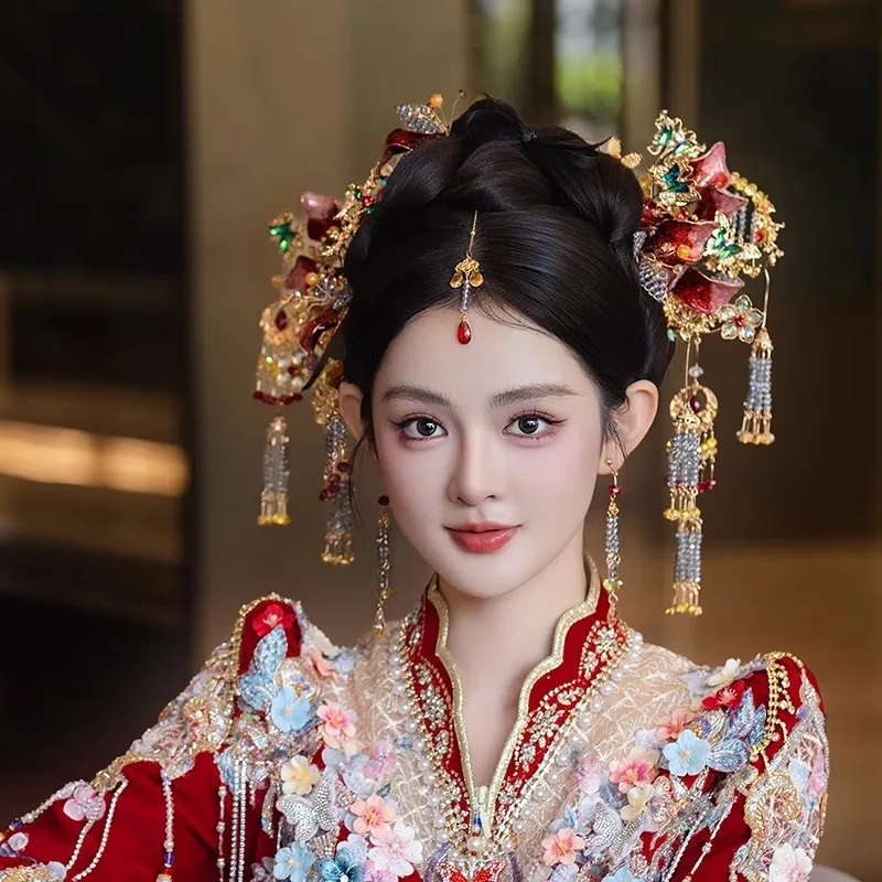 

Bridal Chinese Delicate Butterfly Hairpin Set Luxurious Xiuhe Costume Headwear Retro Wedding Style Dragon-Phoenix Accessories