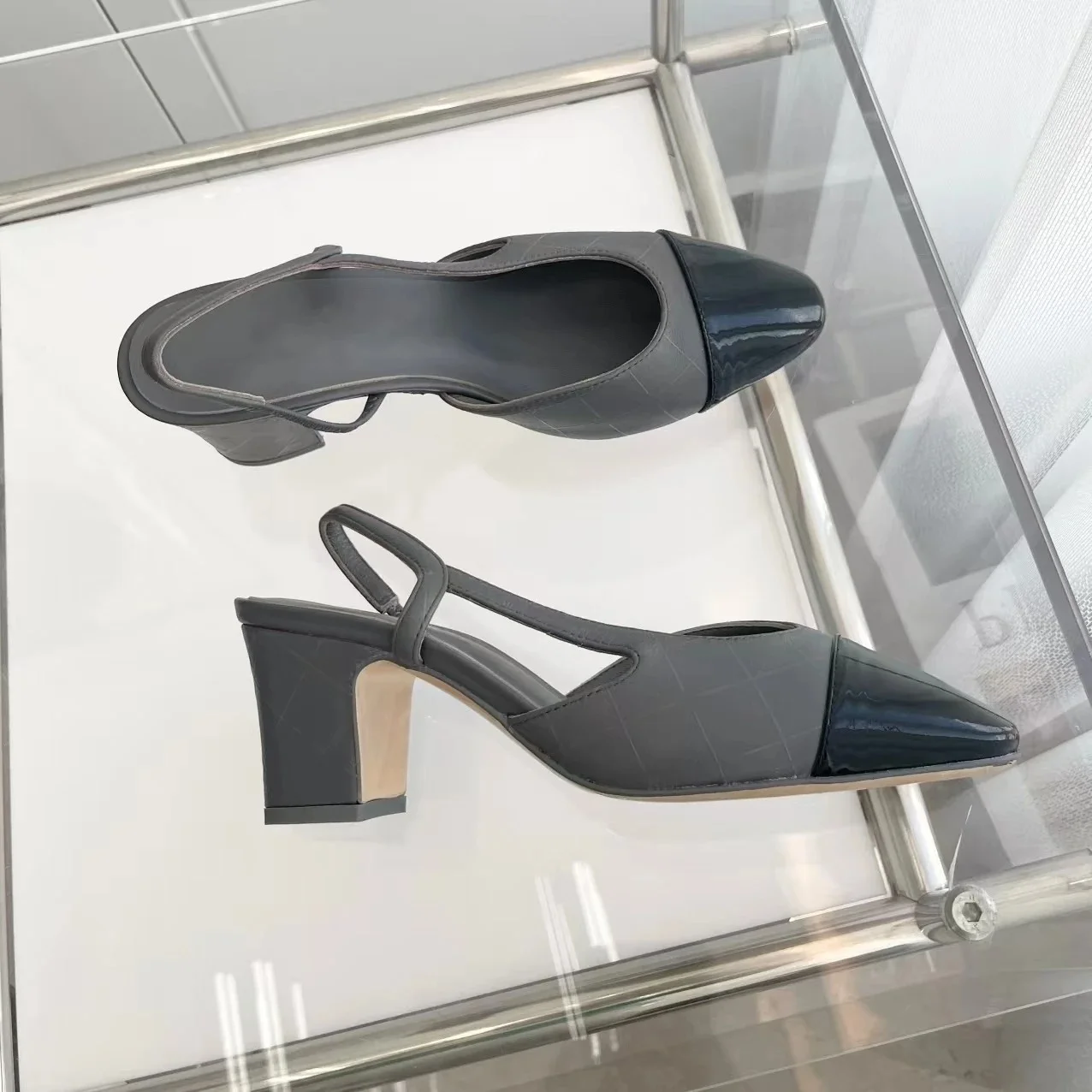 2026 Mixed Color Back Strap Pumps Sandals Shoes for Women Pointed Toe Heels Thin High Heels Wedding Shoes 2025 New Zapatillas Mu view 5