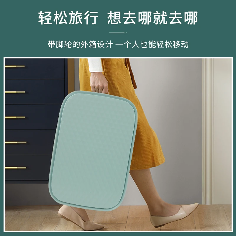 Portable automatic dryer folds and retracts fast suitcase