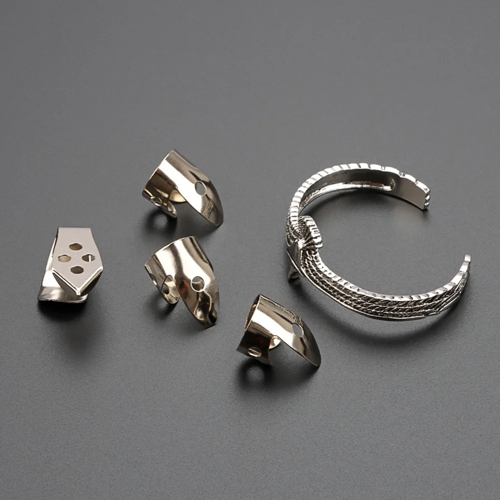 1 Zestaw Srebrnych Bransoletek z Regulowanymi Metalowymi Kostkami do Gitary, Kostki na Palec i Kciuk do Gitary Akustycznej, Elektrycznej, Ukulele, Banjo, Wytrzymałe