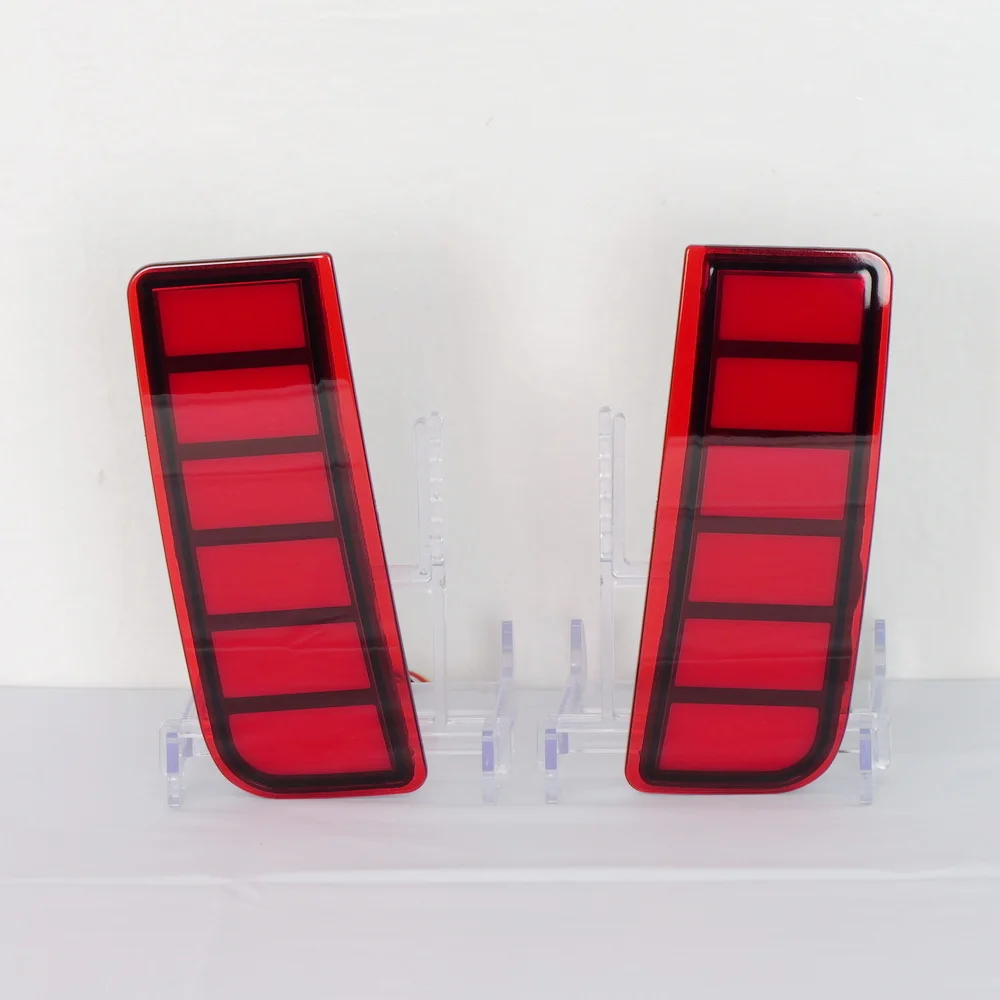 

Светодиодные стоп-сигналы July King для Subaru Outback 2010-2014 (версия для США) с функциями: LED-стоп-сигнал, ночные ходовые огни (DRL), динамические поворотники, сканирование при запуске.