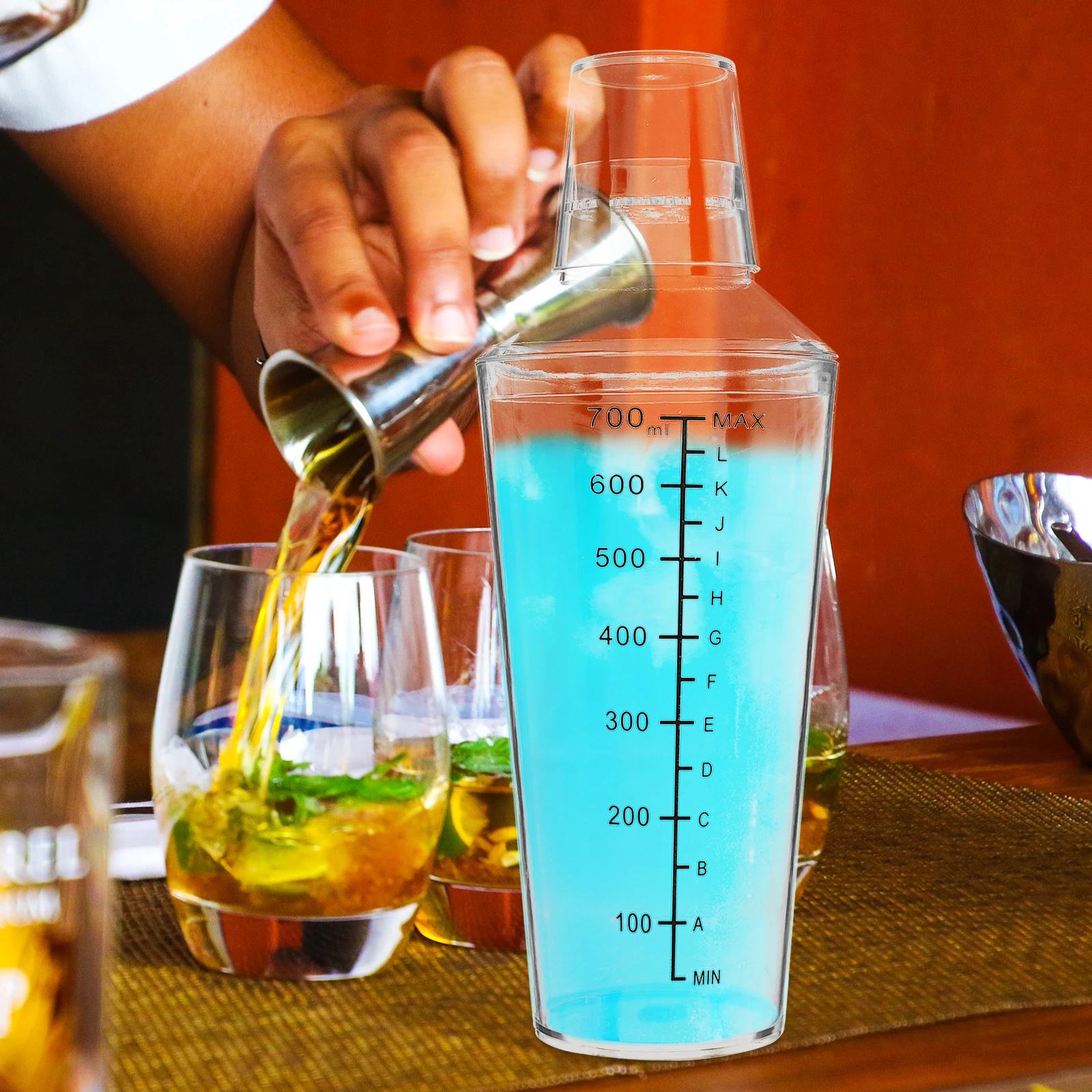 

Cocktail Shaker Large Capacity Clear Milk Tea Hand Shaker Mixing Cup for Cocktail Drink Preparation Milk Tea Mixing Cup