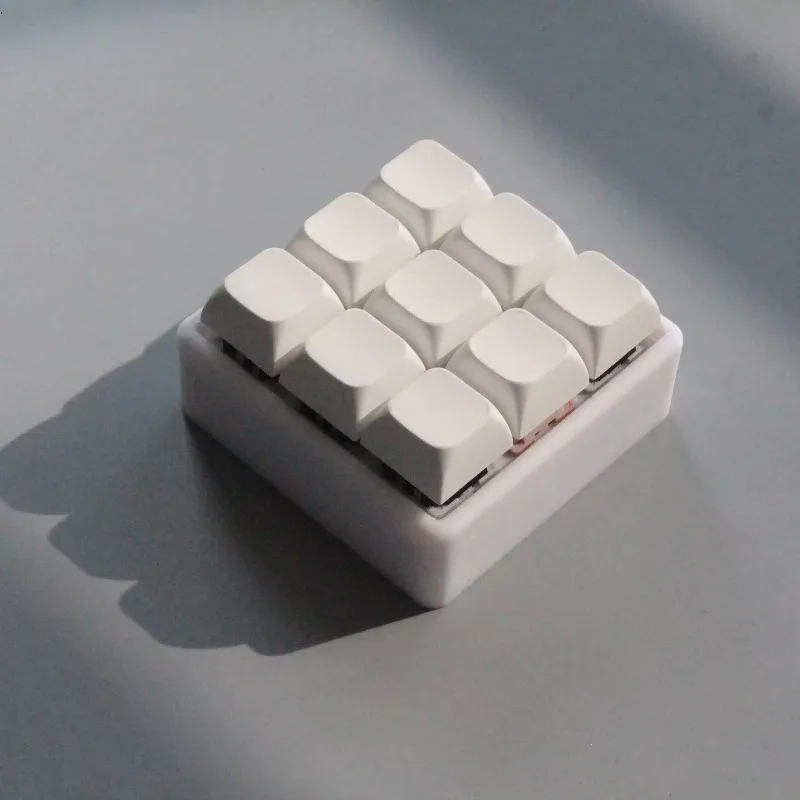 9-key custom DIY keypad keyboard hot-swappable RGB custom