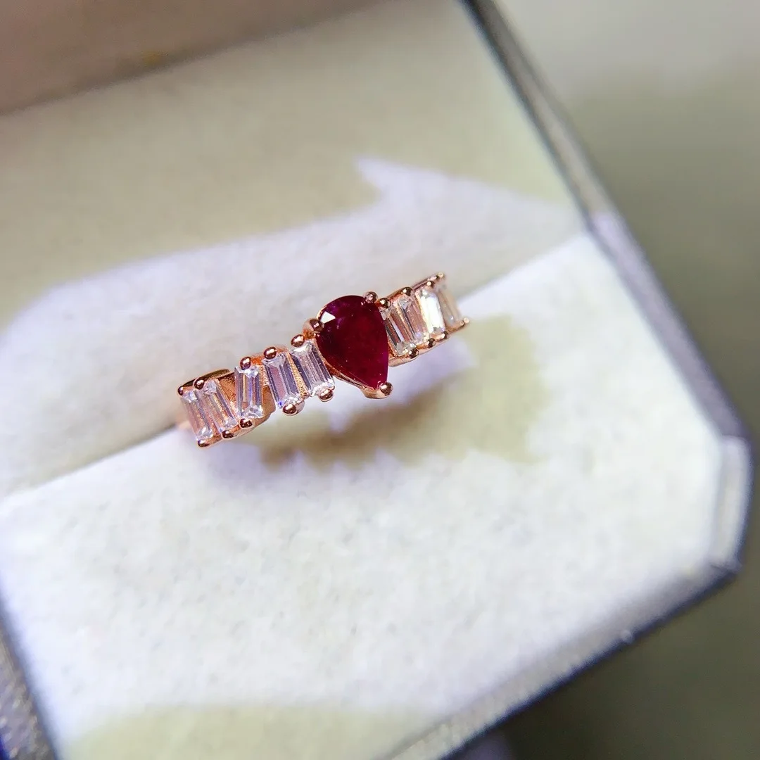 

Роскошное рубиновое кольцо S925 Дизайнерский дизайн Роскошные украшения для женщин Идеально подходит для праздников Повседневная вечеринка Гламурная одежда