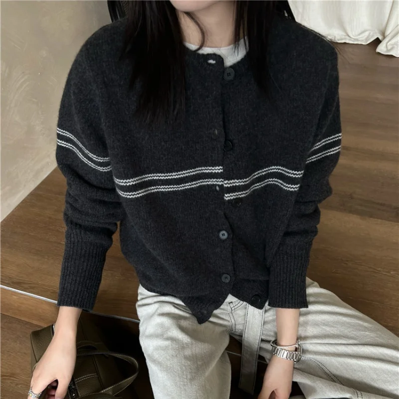 Solid Color Knitted Cardigan Women Korean Single Breasted Long Sleeve Jumper Woman Round Neck All Match 100％ｗｏｏｌ　Ｌｏｏｓｅ　Outwear 　