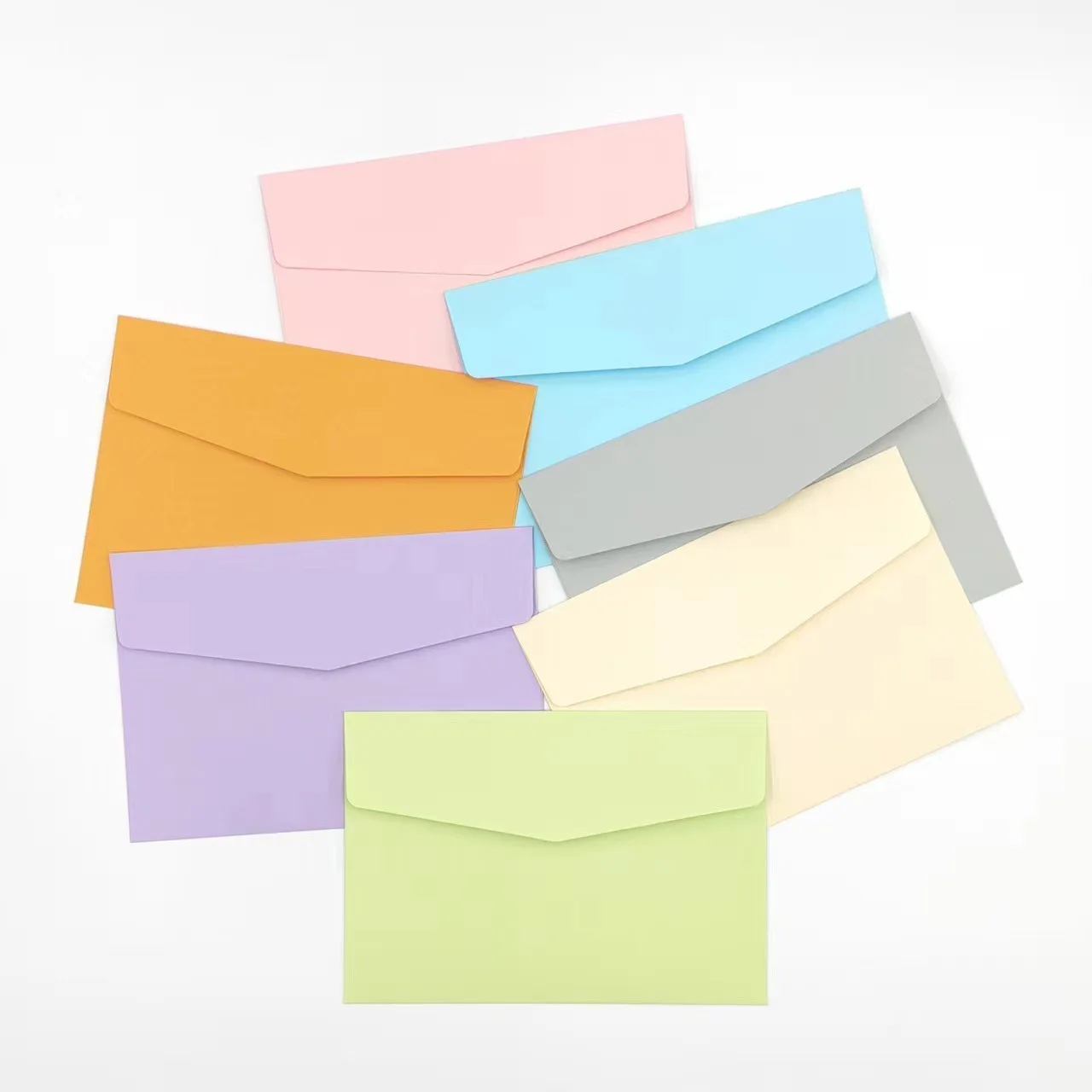 50pcs Multiple Colors Envelopes 130g Paper 16x11cm Greeting Card Business Card Envelope Western Envelopes for Wedding Invitation