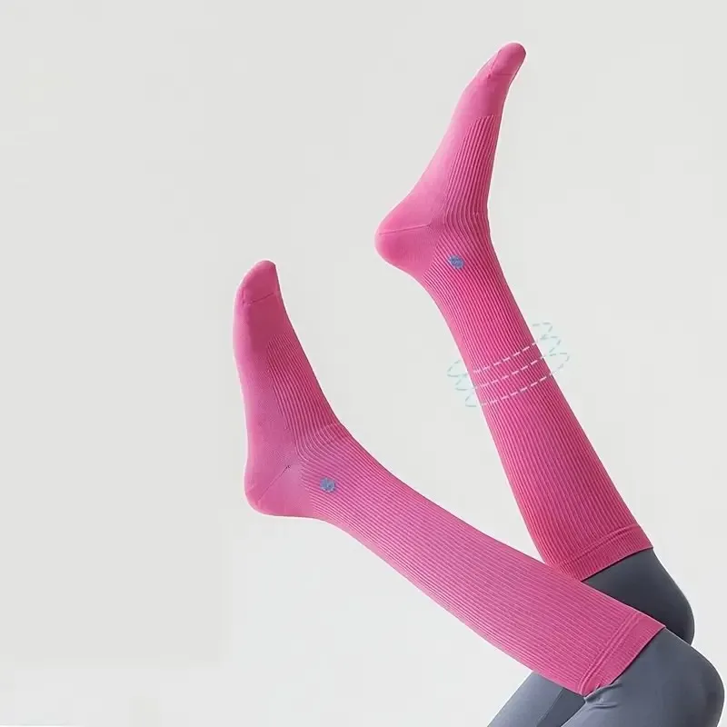 1 Paar professionelle Waden-Kompressionssocken, hohe Elastizität, atmungsaktiv, Komfort, ganzjährig, Laufen, Springseil, Sportsocken – Detail 4