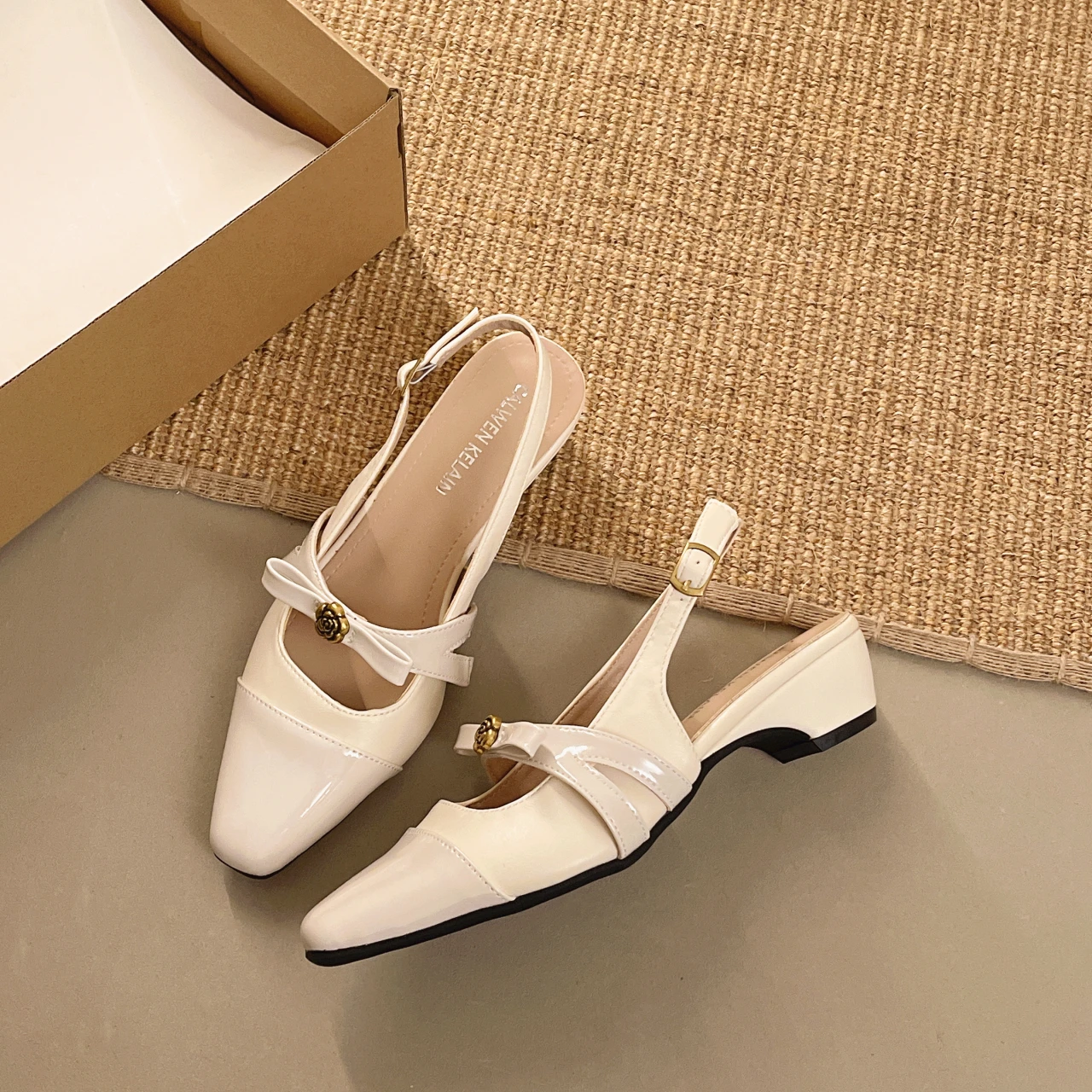 

Новинки лета 2026: Элитные дизайнерские туфли на высоком каблуке — классические однотонные босоножки с ремешком на пятке и элегантная официальная обувь для женщин