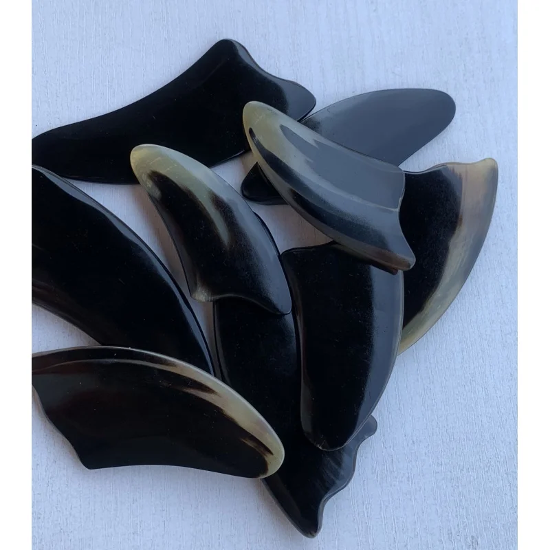 Horn Scrapping Plate Black Flower Horn Triangle Gua Sha Scraping Massage Tool Cosmetic Contact Lenses Scenic Spot Stall Factory