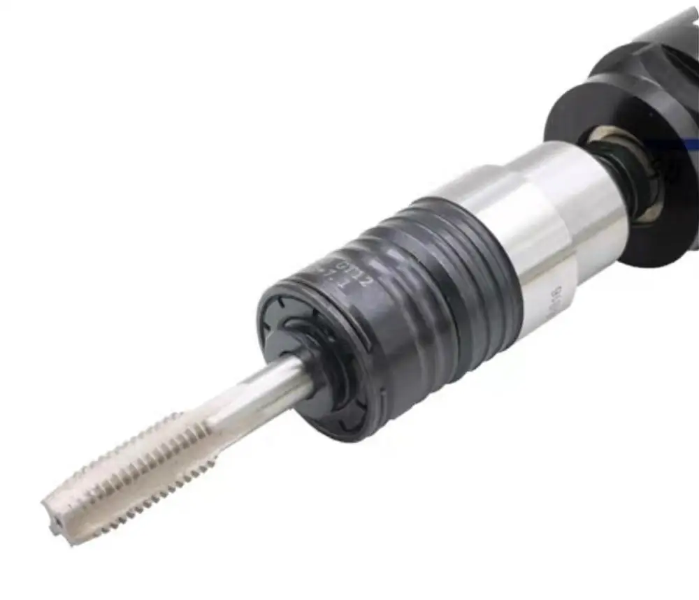 Very Handy And Compact Portable Tapping Tool Equipped With A Double Trigger Mechanism For Quick And Frequent Reverse