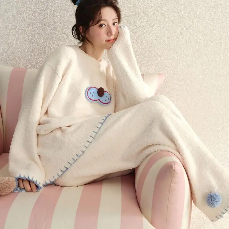 

Студентка для девочек, коралловый флис, корейская версия, женские пижамы, комплект домашней одежды, теплая милая утолщенная ночная рубашка, осень-зима