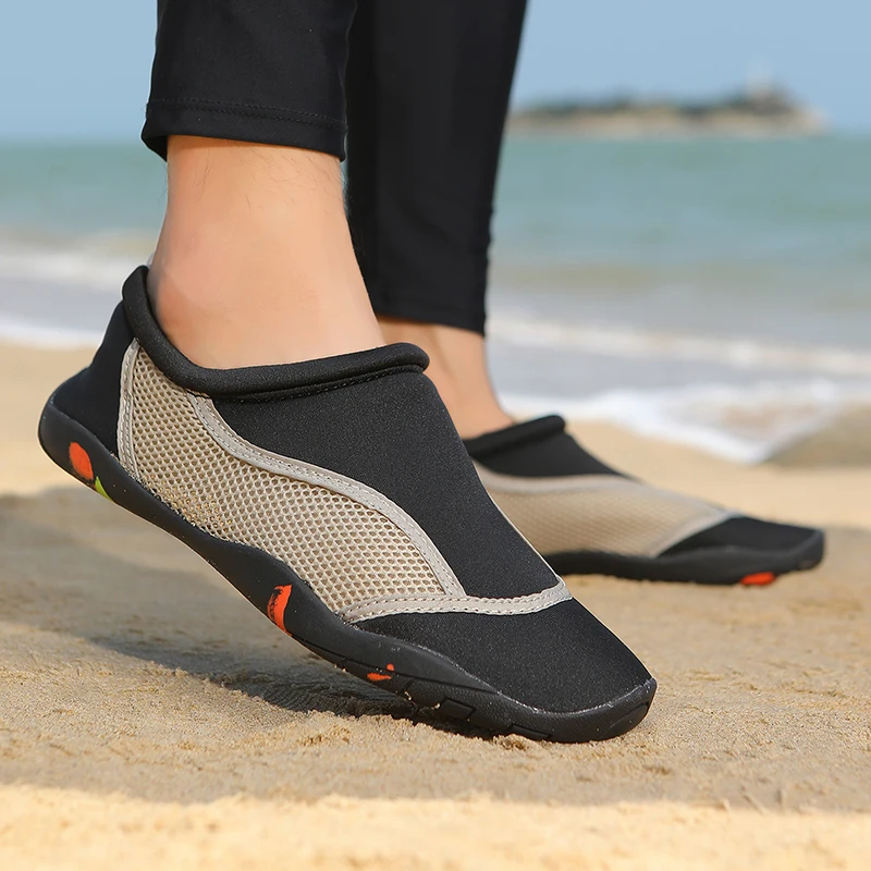 

2026 Indoor Sports Shoes, Non-Slip, Wear-Resistant Fitness Shoes, Silent Men's and Women's Jump Rope Exercise Shoes, Running Comprehensive Training Shoes