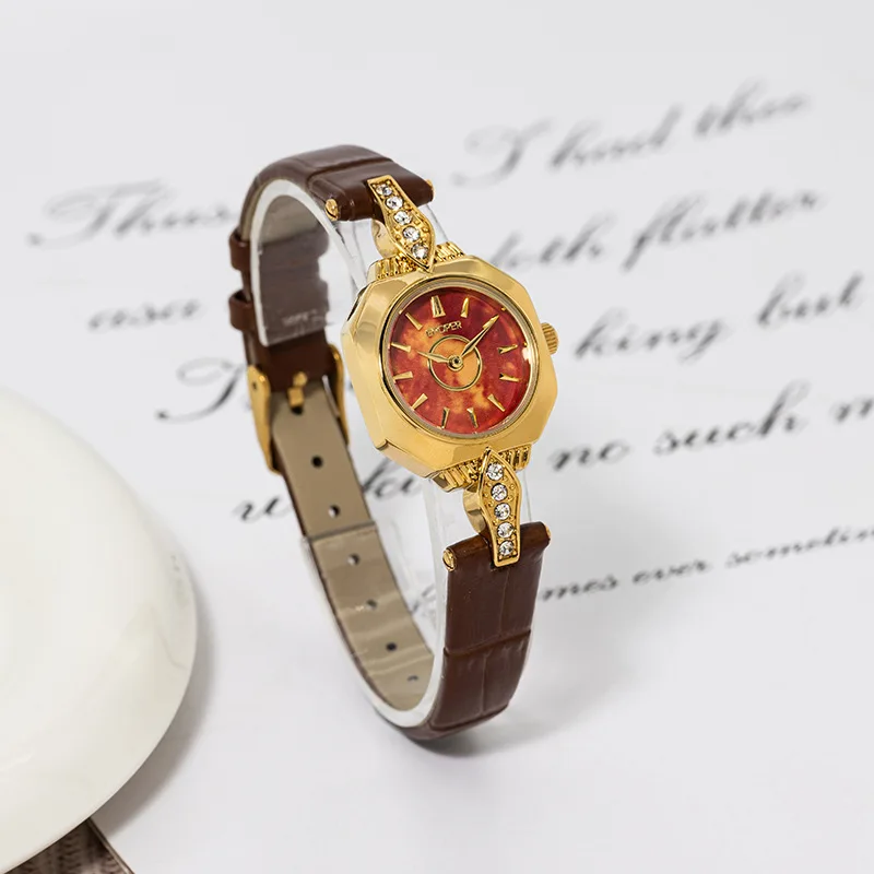 Fashion Trend Calendar Glow In The Dark Retro Watches Light Luxury High End  Simple Leisure Business Women's Wristwatch Popular