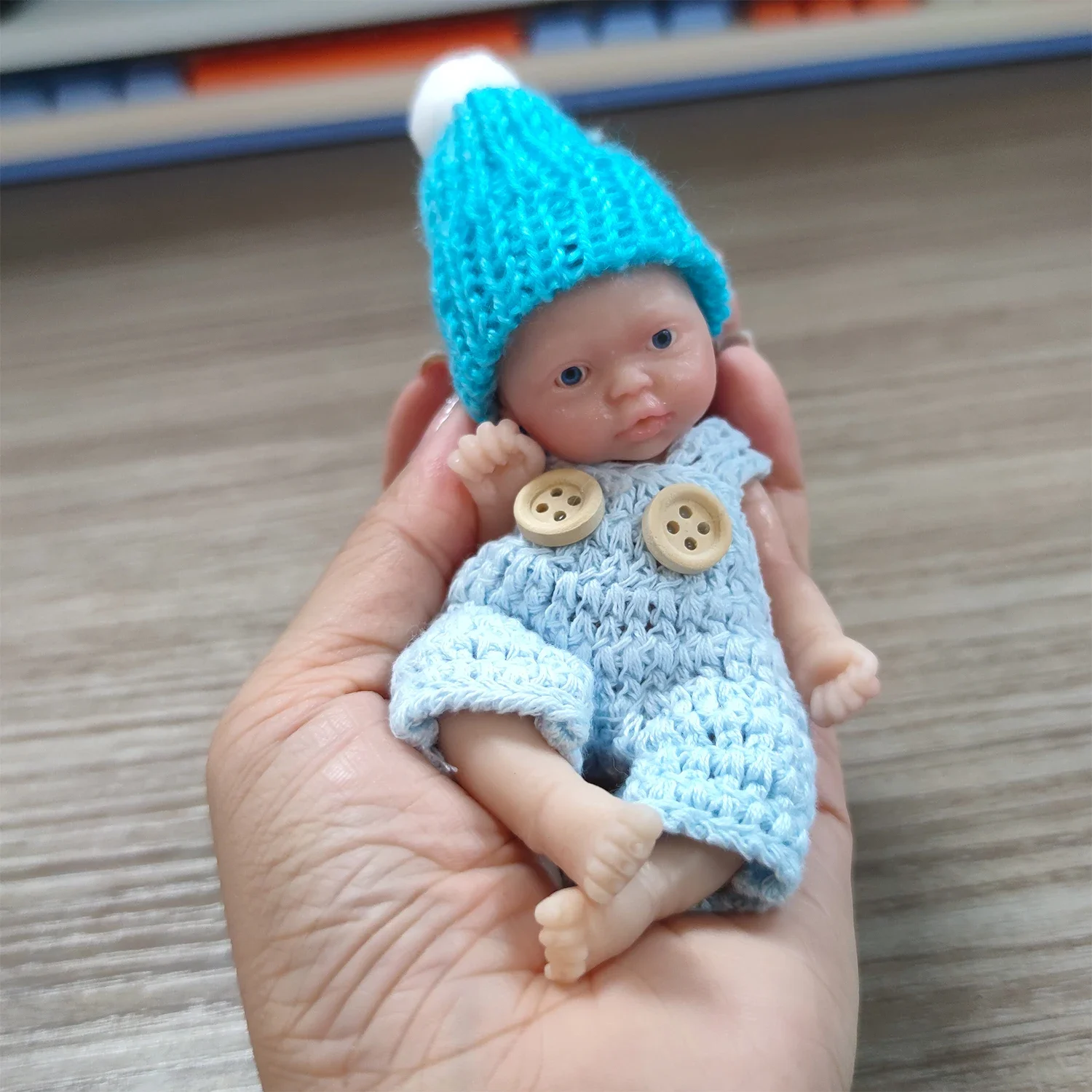 Reborn Baby Dolls Sleeping Silicone Full Body Boy 4.5inch Miniature Babies with Blue clothes Accessories for Christmas Gift Kids