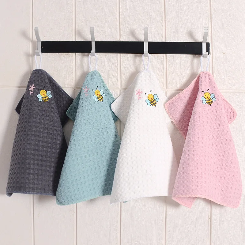 Waffle-Weave Embroidered Square Towel – Ultra-Fine Fiber Quick-Drying & Highly Absorbent Medium-Sized Gift Towel