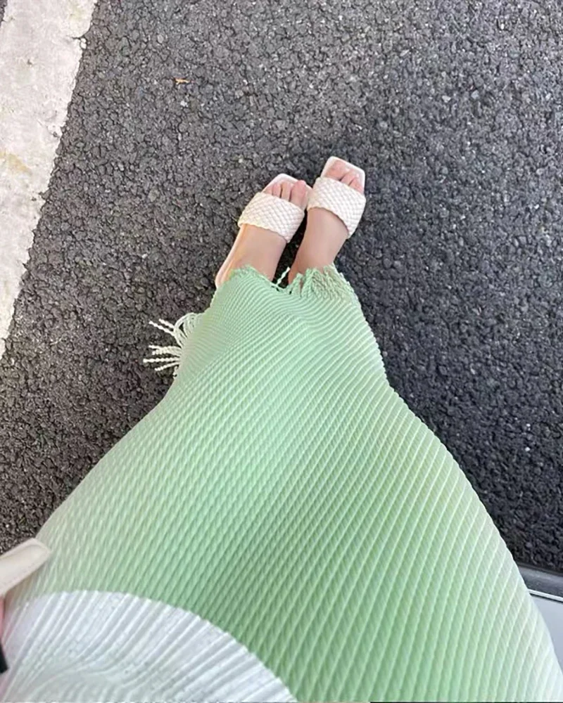 YUDX Miyake Falten 2025, Sommer Neue Fransen Rock Damen Hohe Taille Temperament Hohe Elastische Alle Spiel Farbverlauf Rock