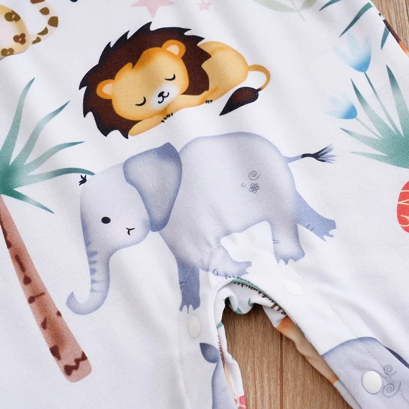 New Designer Clothing 100 cotton spring and fall long-sleeved baby onesies Black and white cows Short Sleeves Fashion