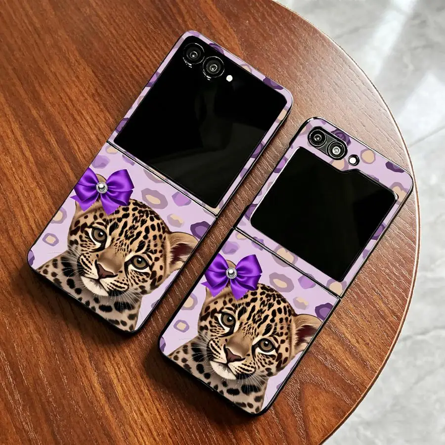Stripe Litter Tiger Case for Samsung Galaxy Z Flip 7 6 5 4 3 Z Fold 7 6 5 4 3 Phone Cover view 5
