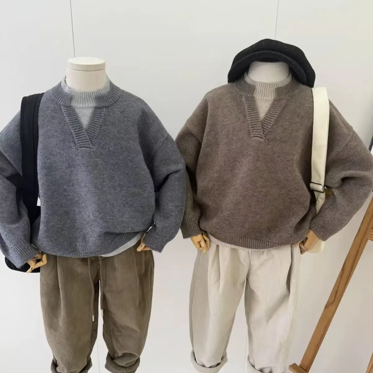 

Simple and Soft Sticky Children's Sweater for Boys 2026 New Knitted Sweater Autumn Fake Two Girls' and Boys' Tops