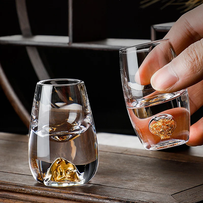 Lead-Free Crystal Glass Gild Built In 24K Gold Leaf Shot Glass Luxury Golden Vodka Spirit Small Wine Glasses Jinshan Gold Foil