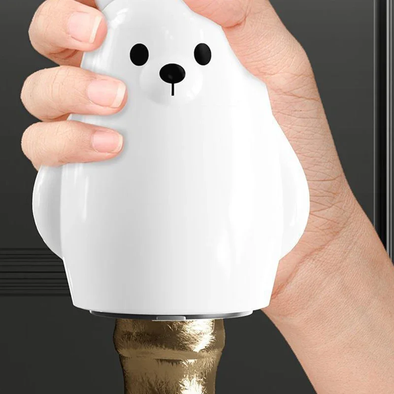 New Polar Bear Magnetic Bottle Opener Multifunctional Portable Automatic Bottle Openers Bar Gadgets Kitchen Accessories