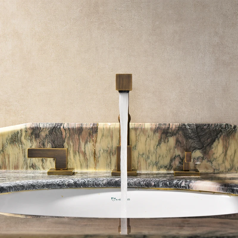 

Antique Copper 3-Hole Dual Handle Sink Faucet Rotatable Bathroom Hot and Cold Mixer Basin Faucet Countertop Installation