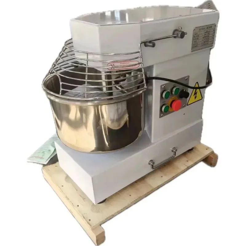 

Commercial 7L Planetary Food Mixer - 3kg Dough Capacity for Flour, Egg & Cream Mixing