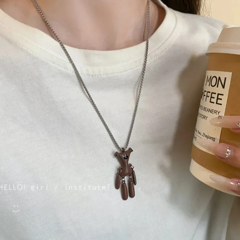 

Autumn Winter Vintage Brown Bear Sweatshirt Necklace Women's Hip Hop Design Long Titanium Steel Sweater Chain Women