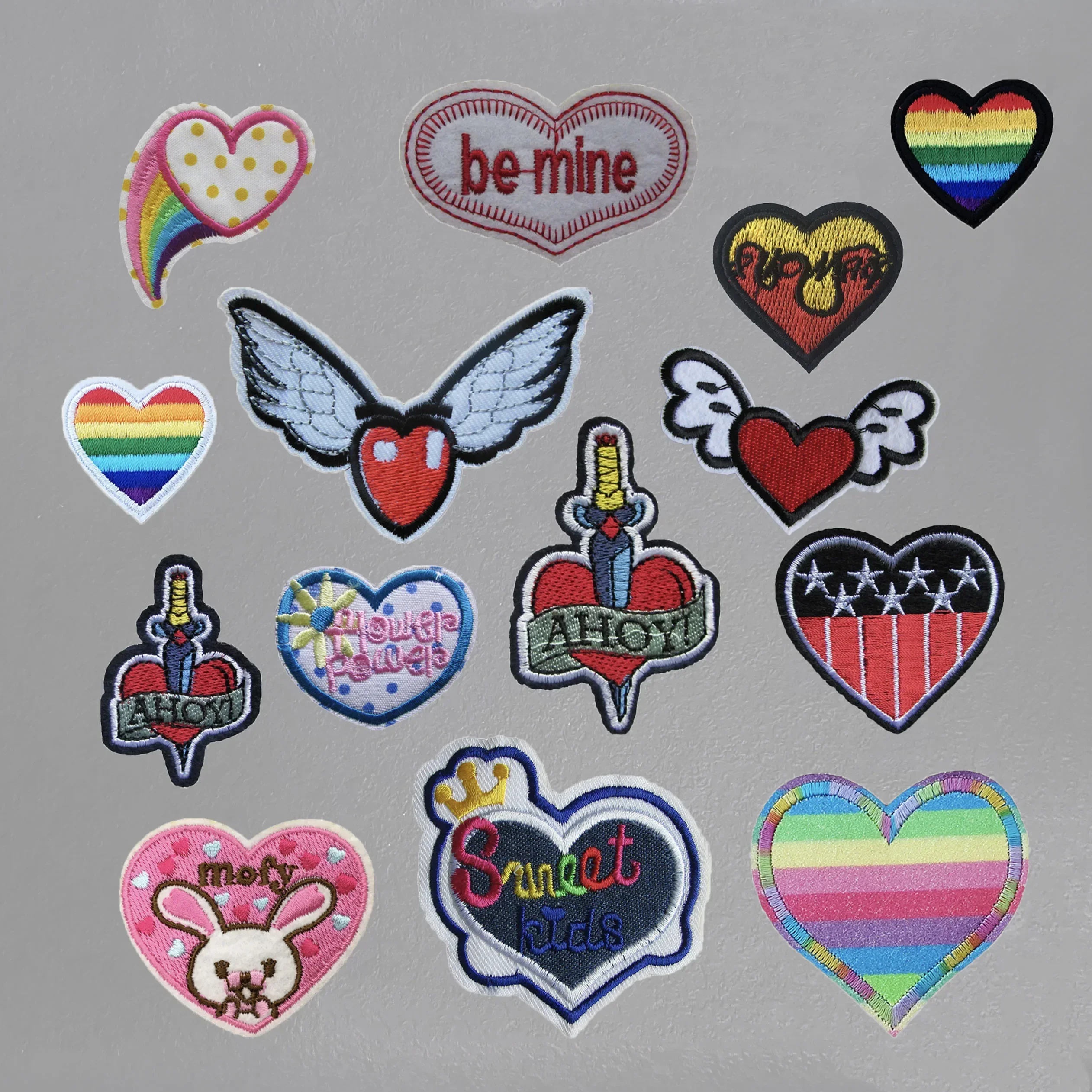 Cartoon heart-shaped embroidery cloth patch hot melt adhesive clothing accessories patch patch  patches for clothing