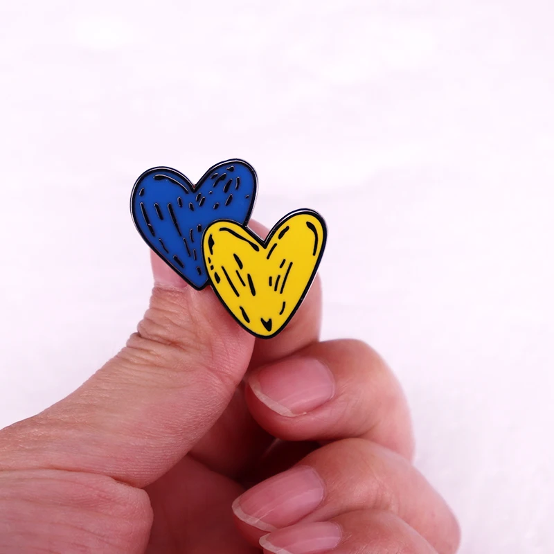 Ukraine Blue Yellow Heart Enamel Pin Brooch Jewelry  Accessories