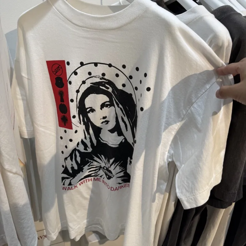 White Casual MX6 Street Outfit Saint Tshirt Wave Dot Surround Character Print Pattern Short Sleeve Men Women Round Neck Top Tees
