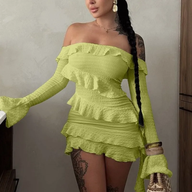 Abito da donna con spalle scoperte e volant, mini abito sexy a vita alta a maniche lunghe senza schienale, moda per feste